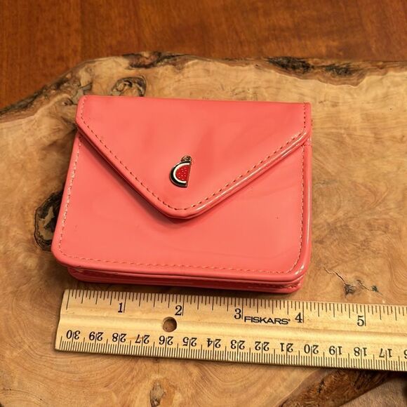 Urban Outfitters Little Critter Card Holder - Picture 6 of 8